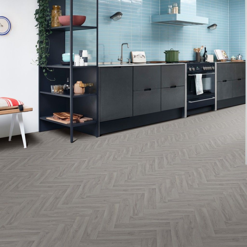 Cher - Belvoir Flint